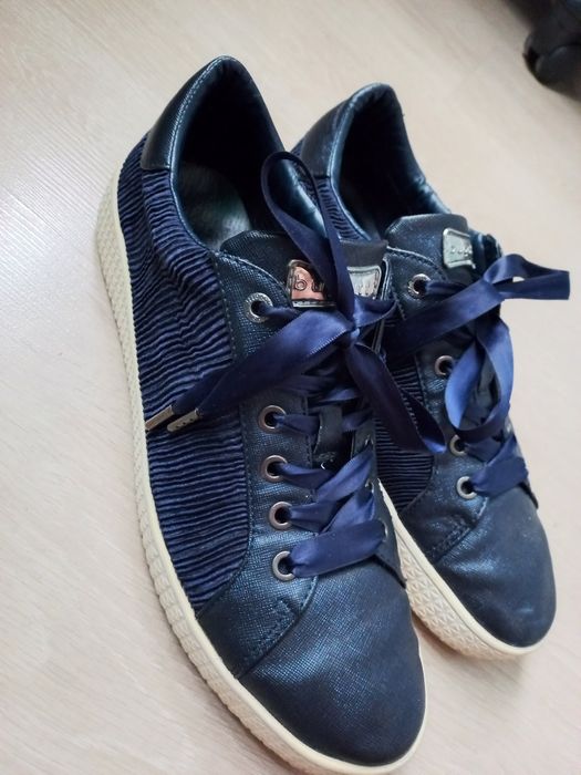 41 р.жіночі bugatti