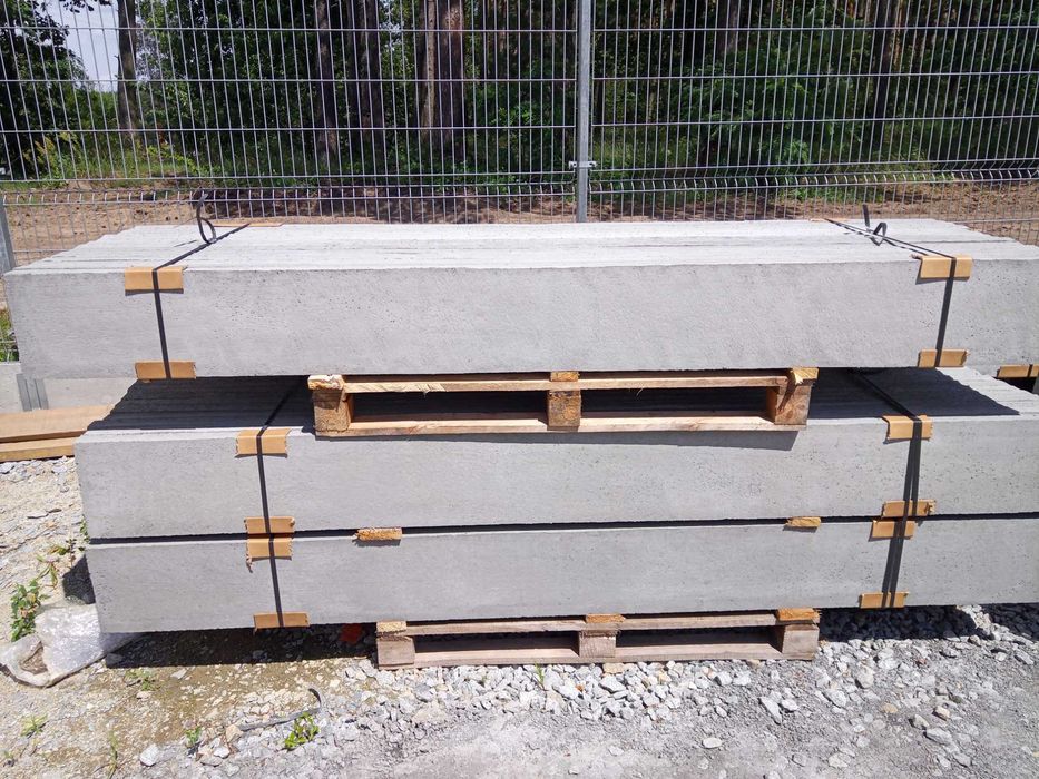 Ogrodzenia panelowe z podmurówka betonową