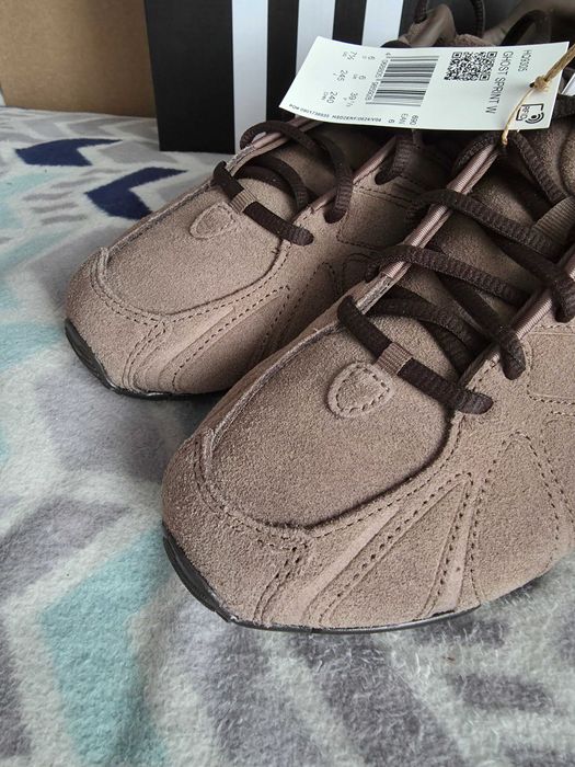 Sneakersy zamszowe Adidas Ghost Sprint brązowe - 40