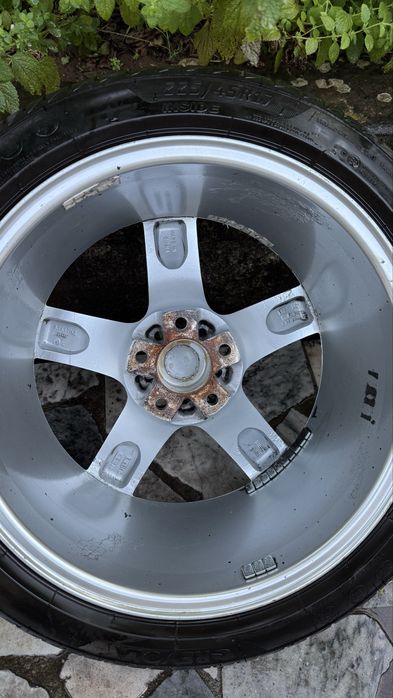 Jantes MOMO GTR R17 5x112