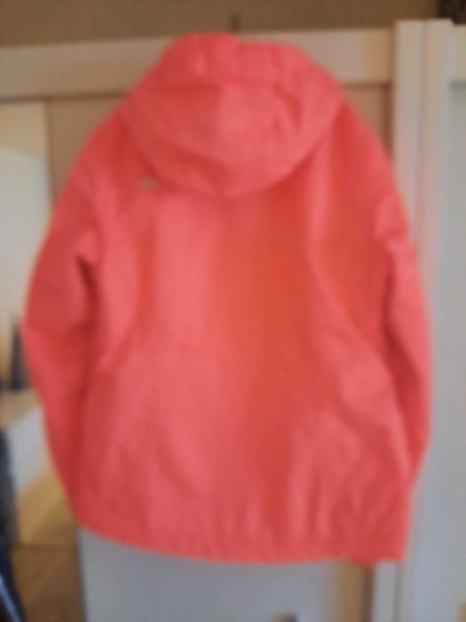 Ładna kurtka damska na narty