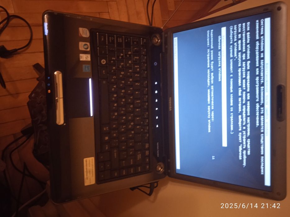 TOSHIBA A300-10 оригинал.