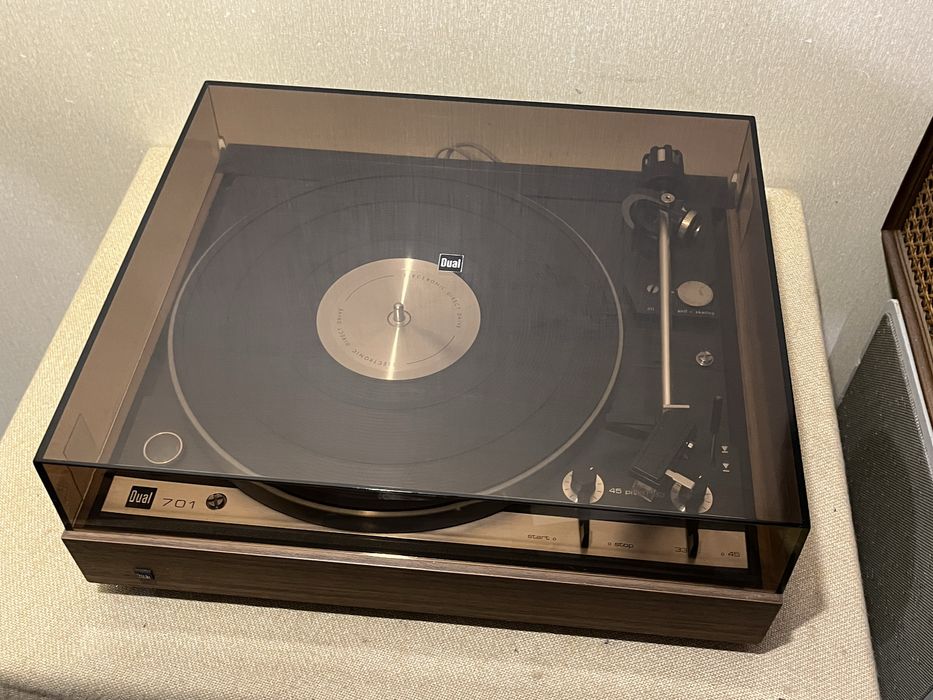 Топовый легендарный проигрыватель винила DUAL CS-701 DIRECT DRIVE 10кг