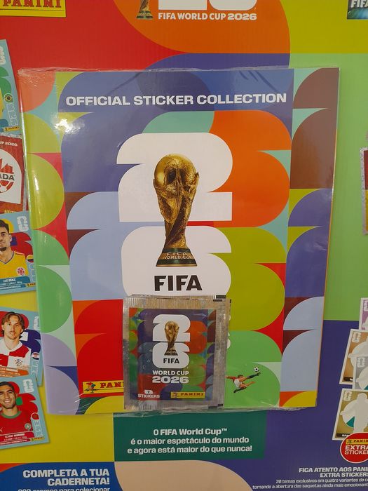 Caixa de Cromos Mundial de Futebol 2026 Panini fechada de origem - 50 Saquetas - Versão original- Selecção de Portugal