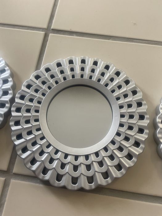 3 Mirrors - Plastic Frame64585476964609121