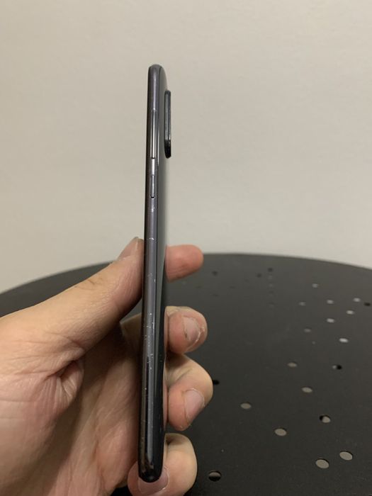 Xiaomi Mi 9 на запчастини