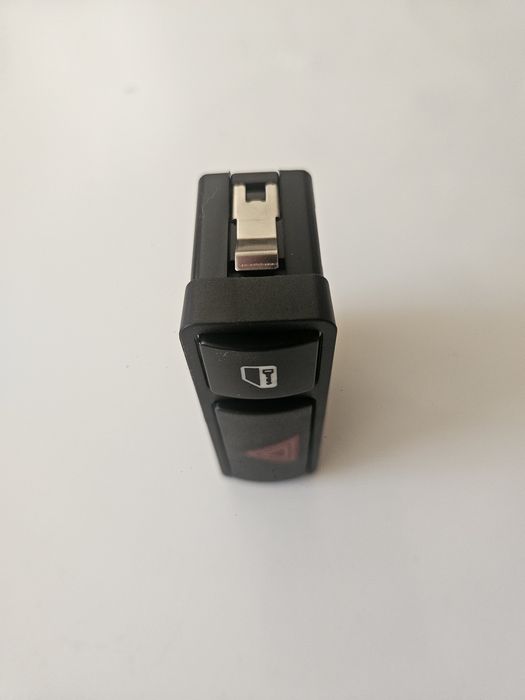 Interruptor de luzes de emergência e fecho central BMW (NOVO)
