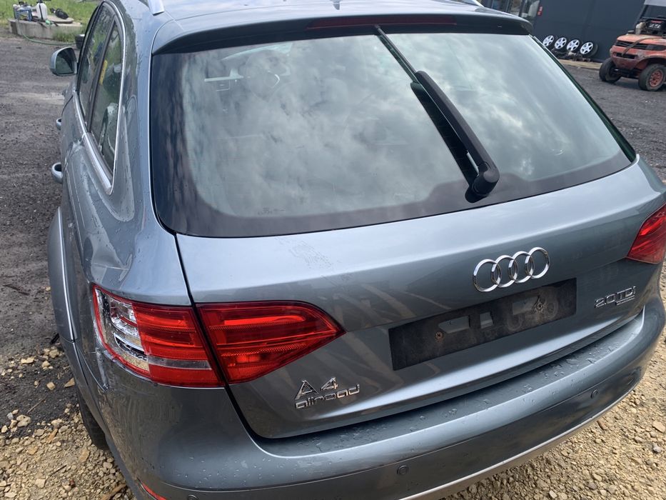 Audi A4 B8 Kombi klapa bagażnika kompletna LY7E