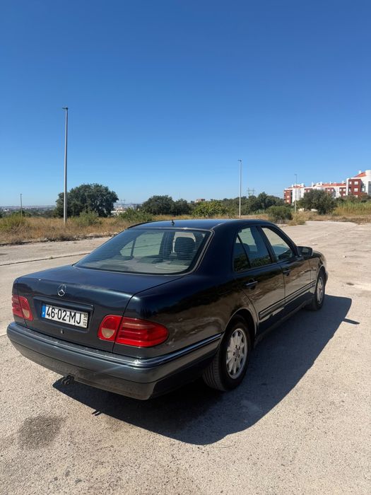 Mercedes E250 Turbo foto 3
