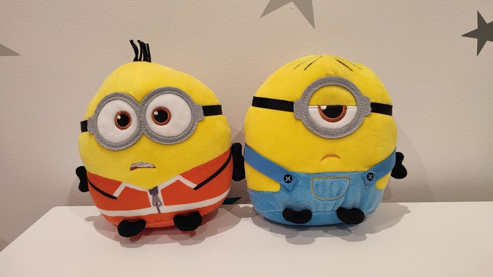 Maskotka minionek Kevin i Stuart stan idealny