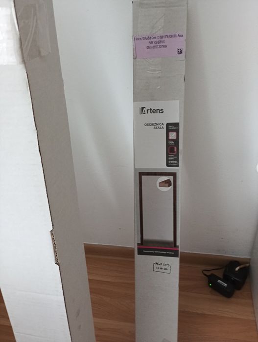 Ościeżnica artens 1 prawa szer 89cm do drzwi 80 cm szer