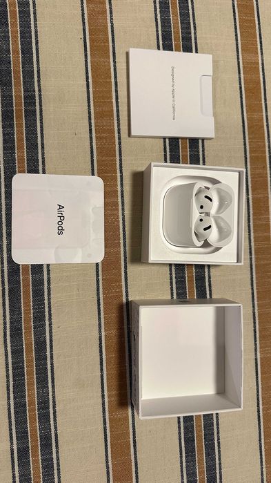 - OPORTUNIDADE - APPLE AirPods Pro 4 (novos) e com garantia
