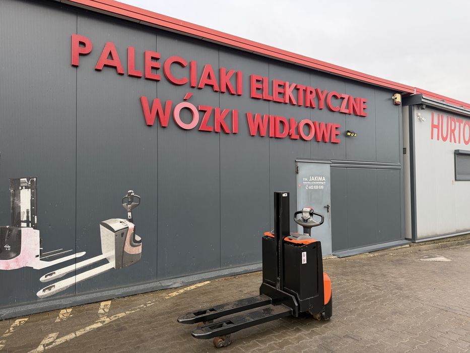 Paleciak elektryczny Toyota Swe 080 L 2019 r 100 cm 800 kg wózek BT
