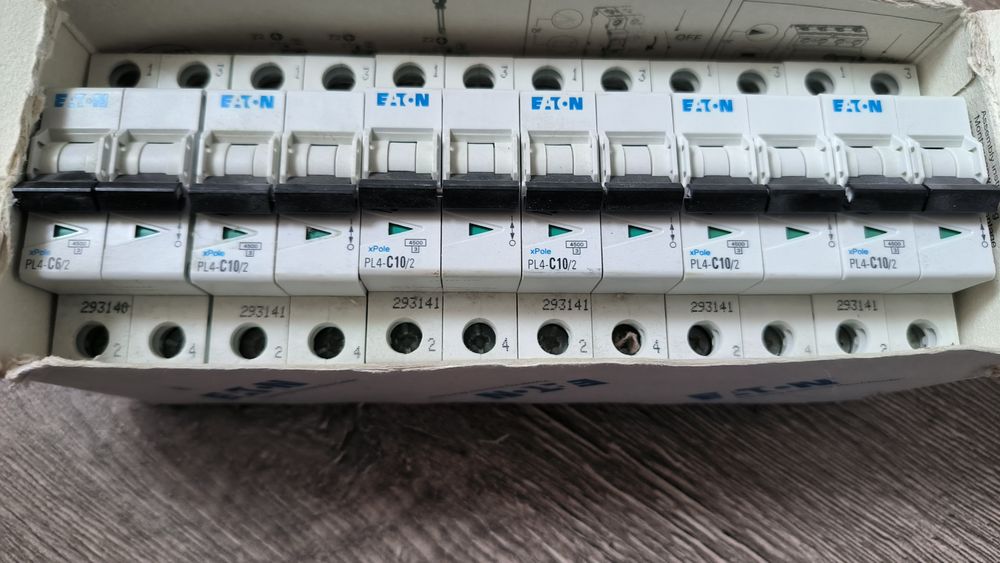 Автоматичний вимикач EATON PL4