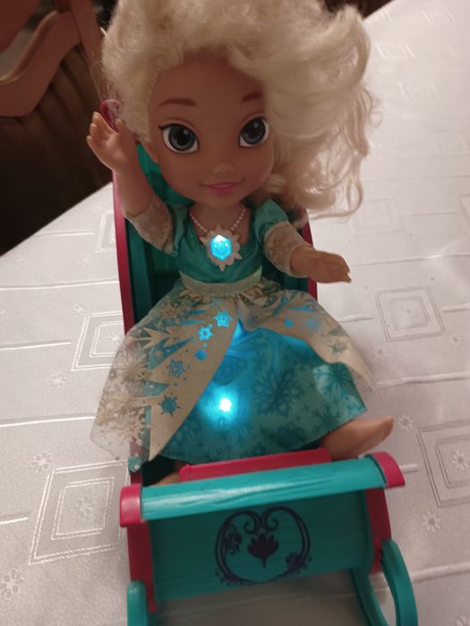 Anna i Elsa Kraina Lodu