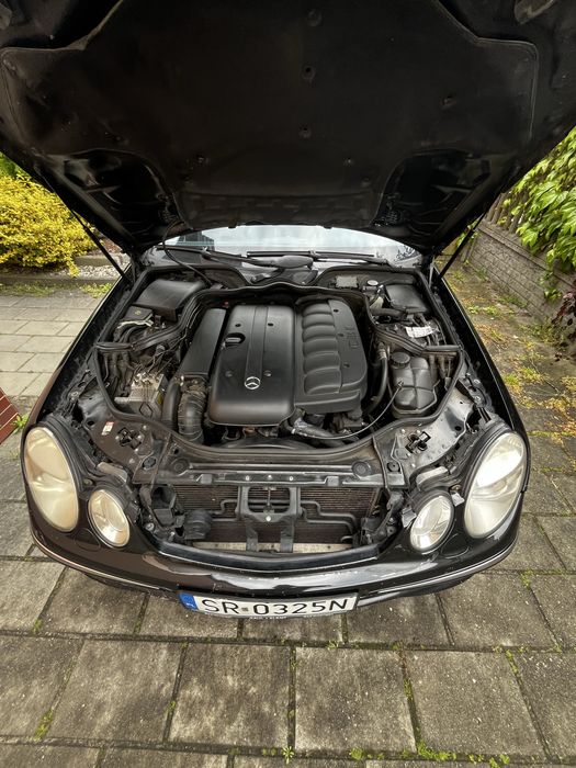 Sprzedam Mercedes w211 kombi 3.2 cdi