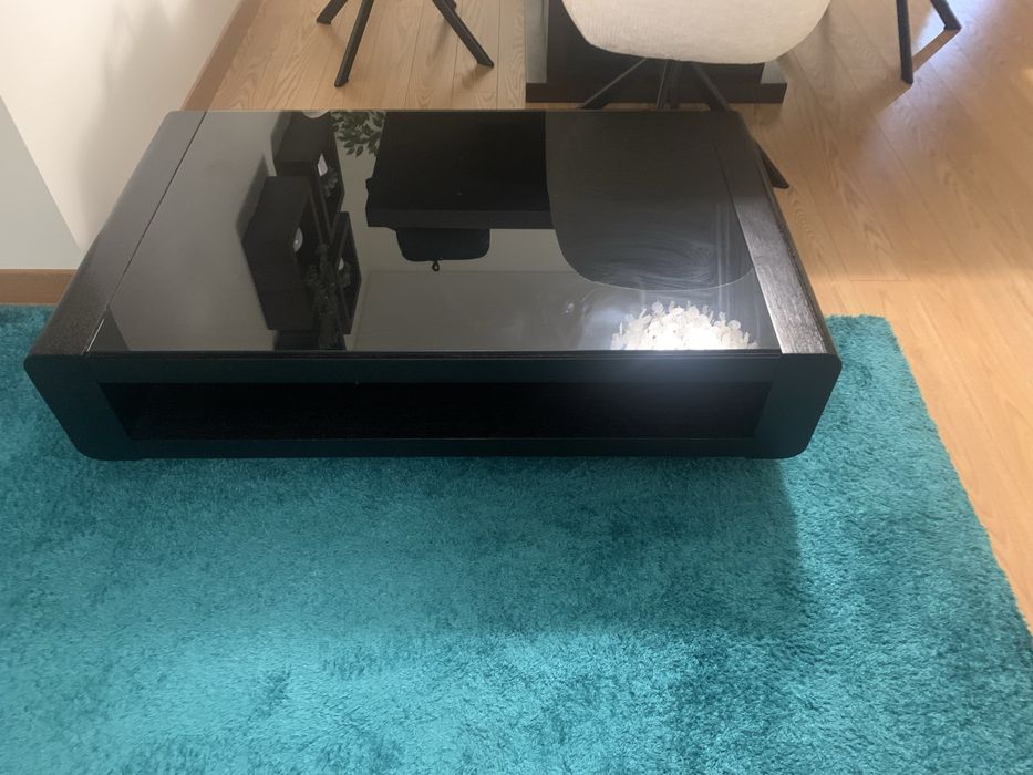 Movel de televisao madeira e vidro