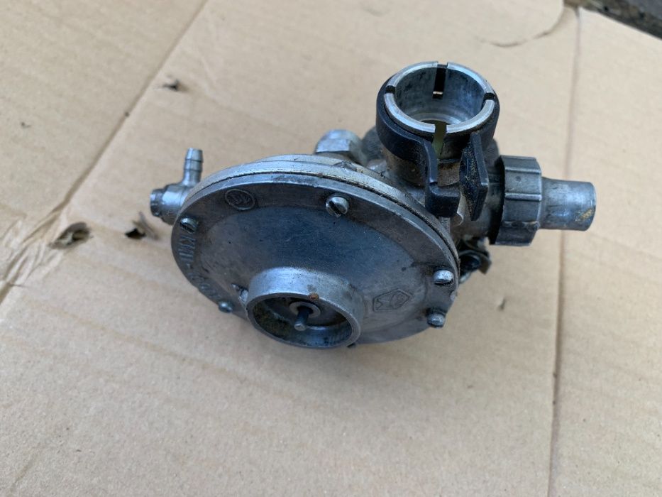 Карбюратор бензопилы Дружба