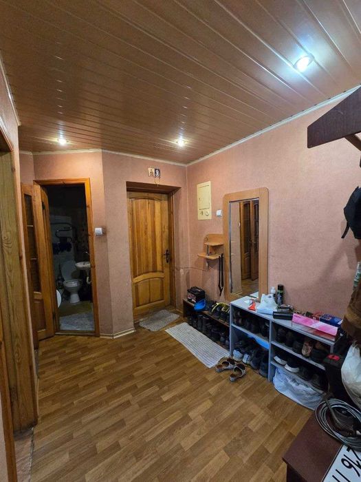 Продам 3к біля Конкорду