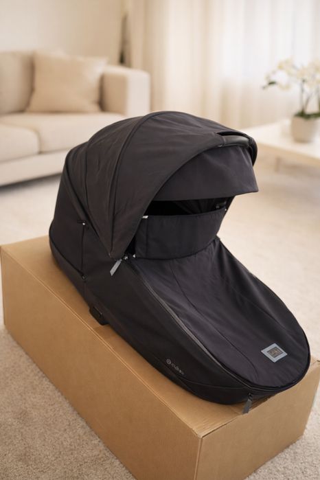 Wózek marki CYBEX E-PRIAM 4.0