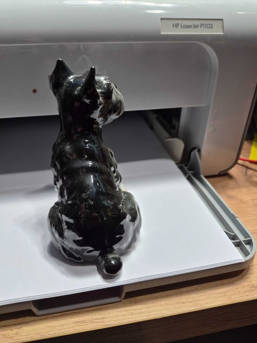 Sznaucer ceramiczna figurka psa
