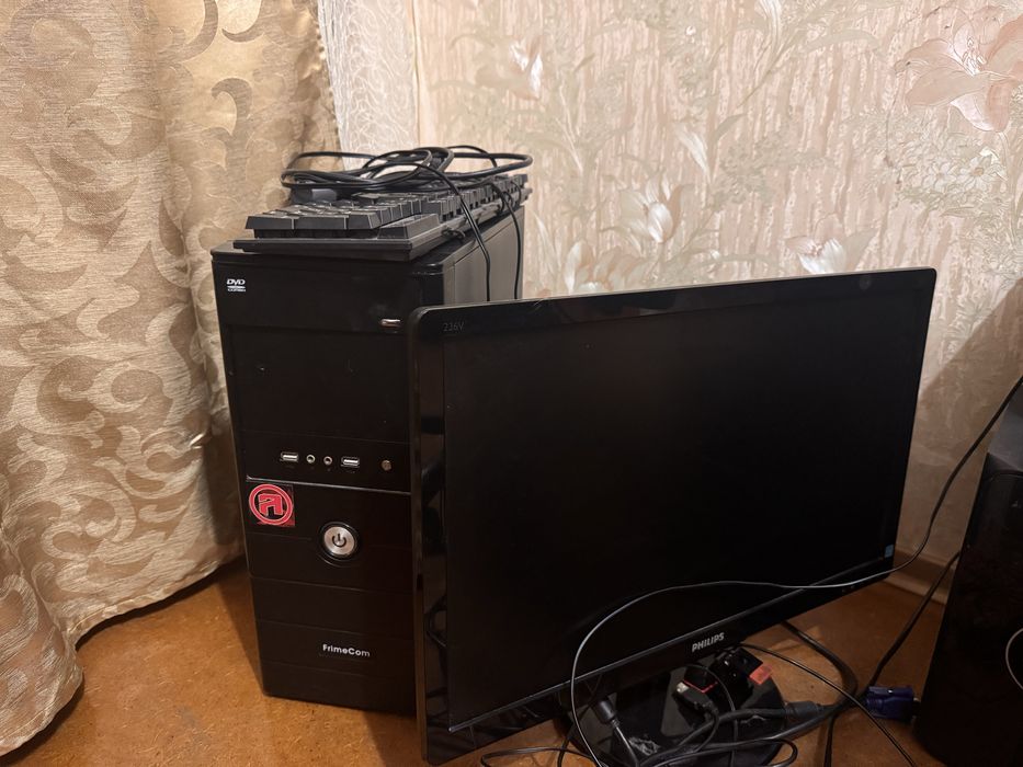 Компьютер в сборе.