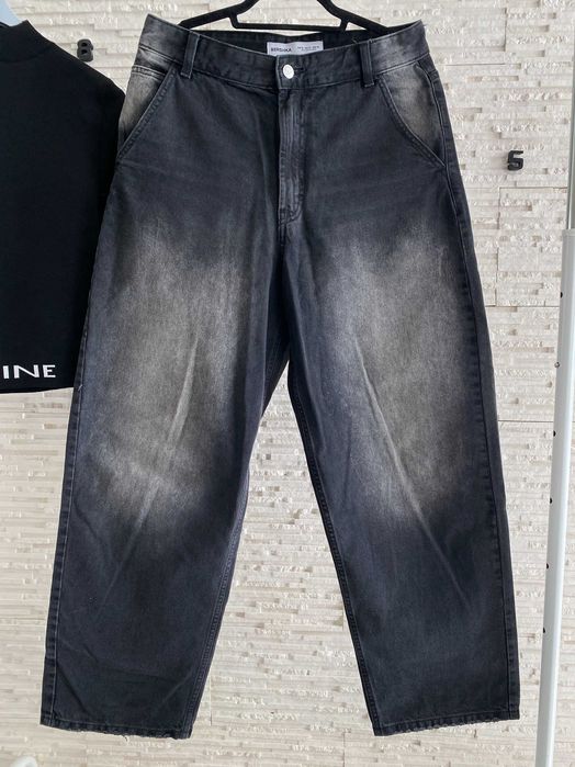 Bershka j nowe dżinsy szersza nogawka - wyższy stan M-L