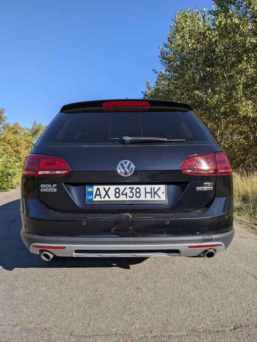 Volkswagen Golf Alltrack

Volkswagen Golf 2017

Автобазар
Volkswagen
G