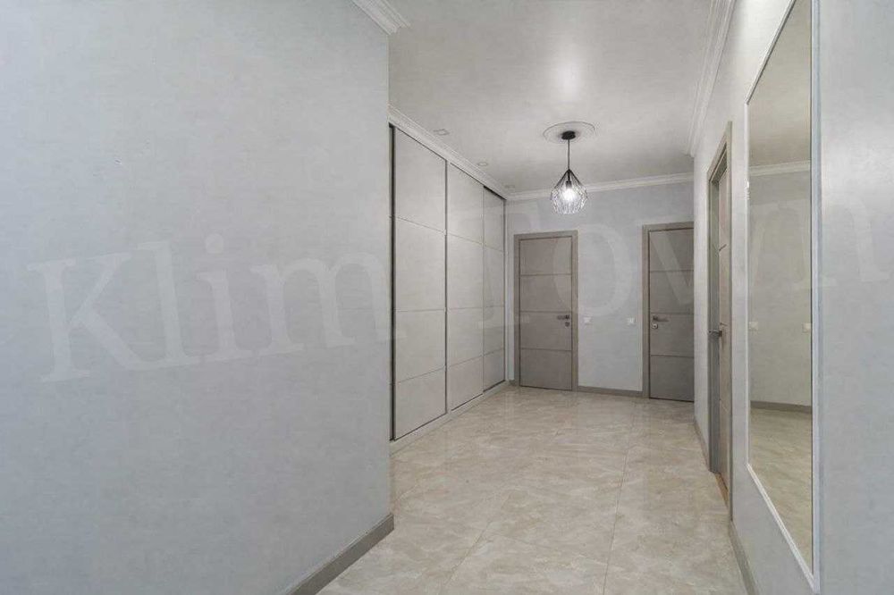 Продаж 2 кімнатної квартири по вулиці Драгоманова