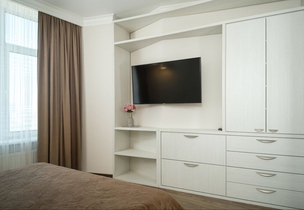Apartment in Odesa, ZhBK "Naukovyy pratsivnyk", Malyy Fontan - More