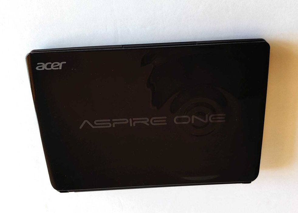 Portátil Acer Aspire One D270