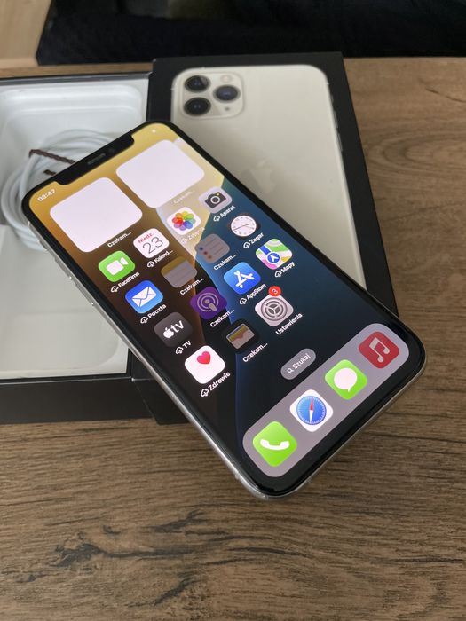 Rewelacyjny Aplle Iphone 11 Pro/Bat100%/Komplet/Nie działa iceFD!