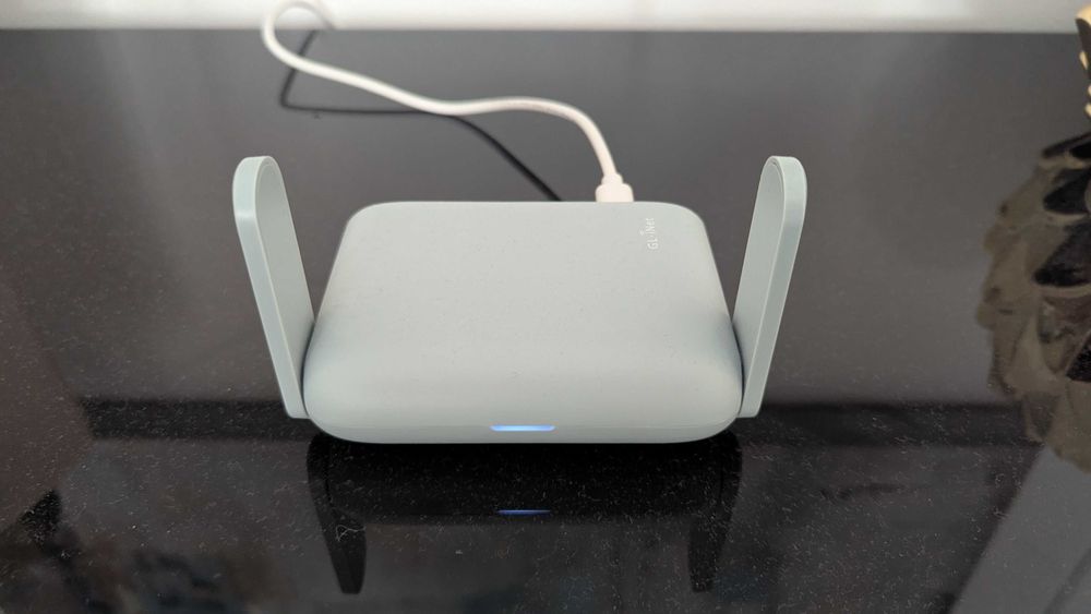 GL.iNet Beryl AX (GL-MT3000) - Router Wi-Fi 6 Portátil