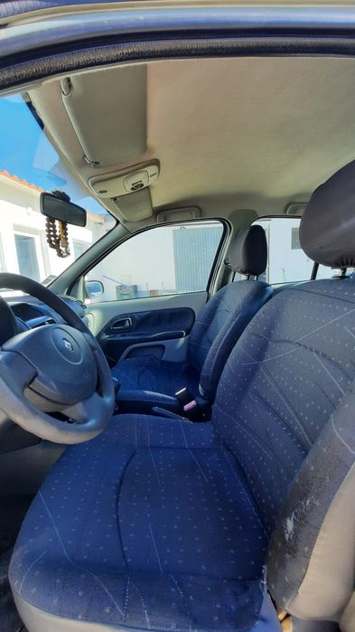Renault Clio 2003