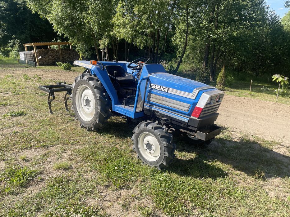Minitraktor miniładowarka glebogryzarka kosiarka usługi ISEKI BOBCAT