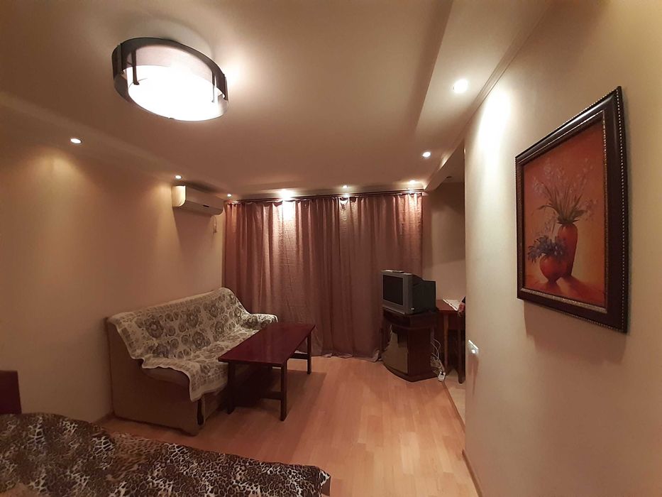 Оренда однокімнатної квартири в Центрі міста .