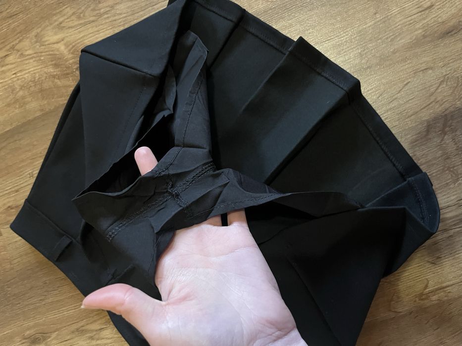 Спідниця-шорти чорного кольору