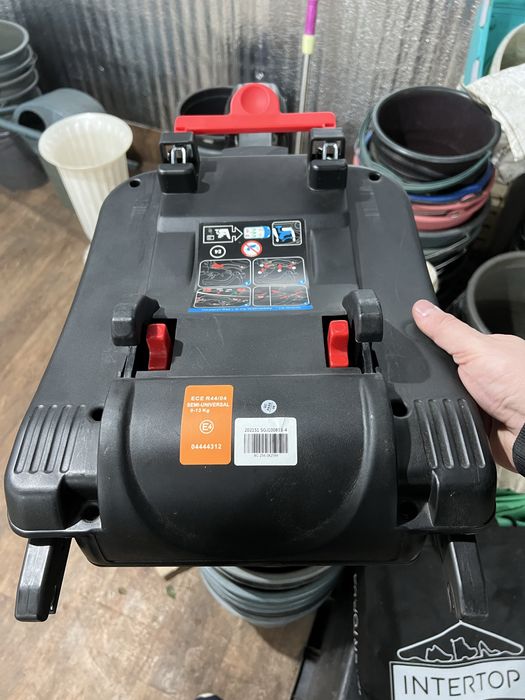 Автолюлька ANEX в комплекті з кронштейном ISOFIX