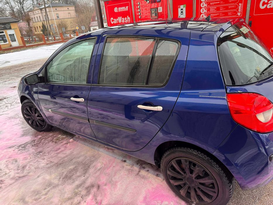 Renault Clio III 1.2 BEZ RDZY, NOWE opony, NOWY akumulator.