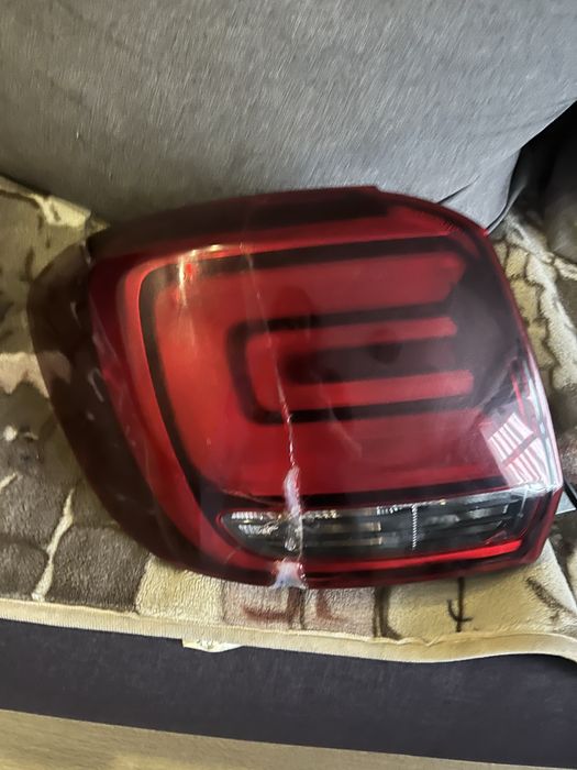 Задній лівий фонар від Renault Sandero