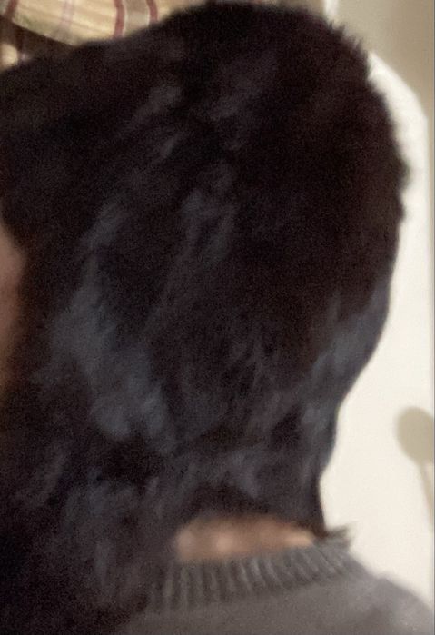 Gorro em pele de Vison com pontas -cachecol em Vison