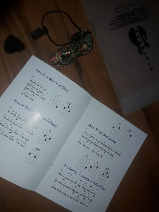 Для укулеле ремінь книга і медіатор