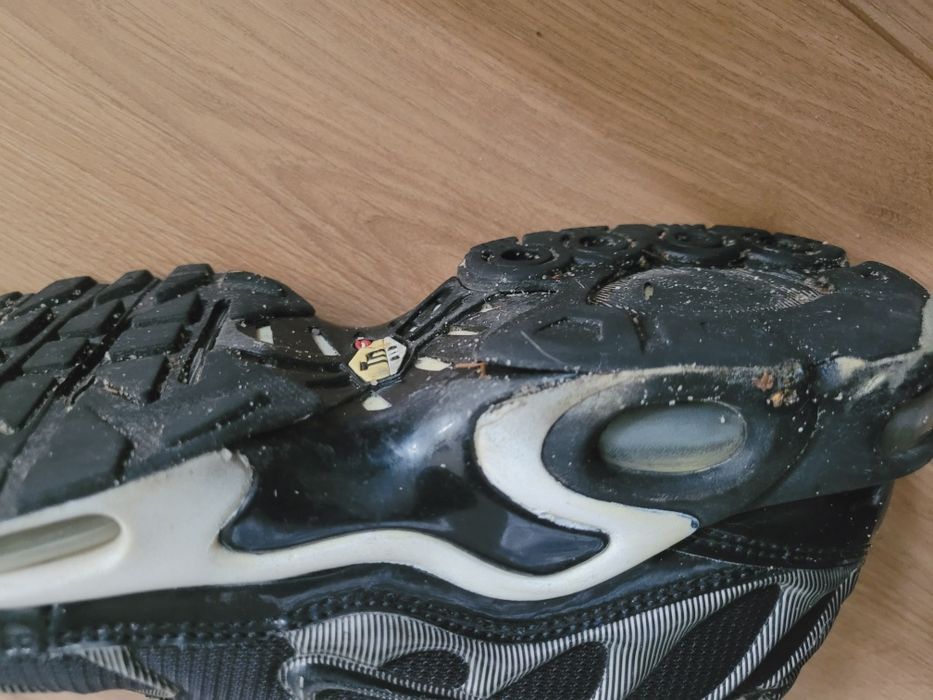 Buty NIKE TNs 41 sneakers dres