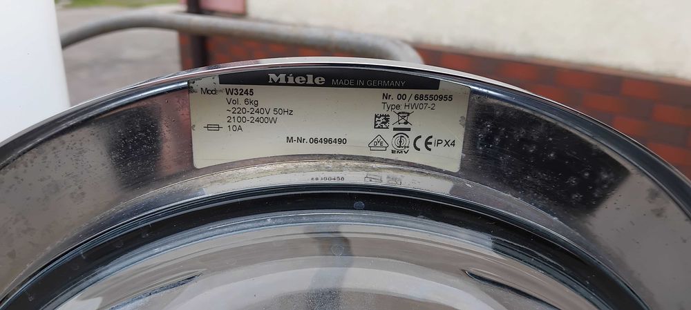 Німецька пральна машина Miele W 3245 Softtronic 6 кг Сотовий барабан