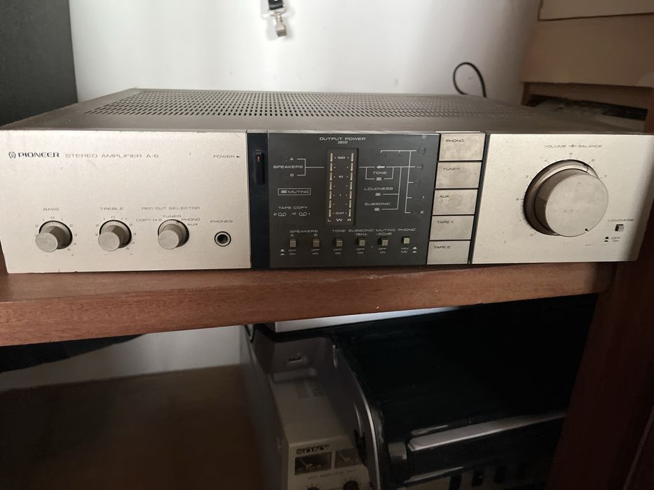 Pioneer Stereo Amplifier A-6