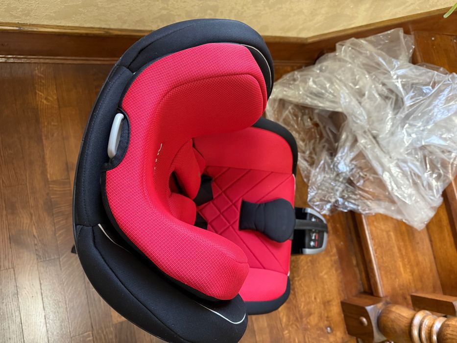 Автокрісло RECARO Zero.1 (Racing Red)