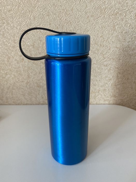 Пляшка для води 0.5л