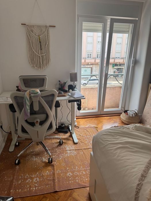 Quarto Av Roma, Lisboa