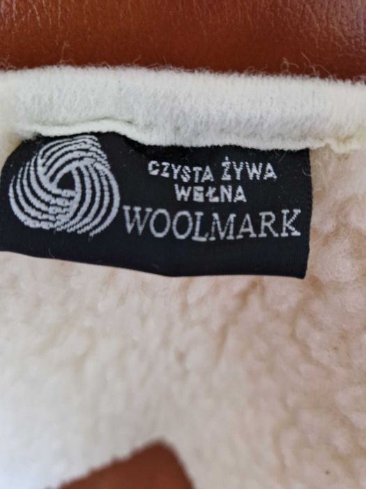 Pas z wełny biały nowy