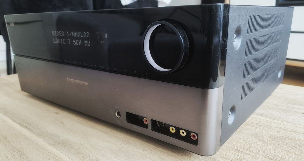 Amplituner Harman Kardon Avr 155